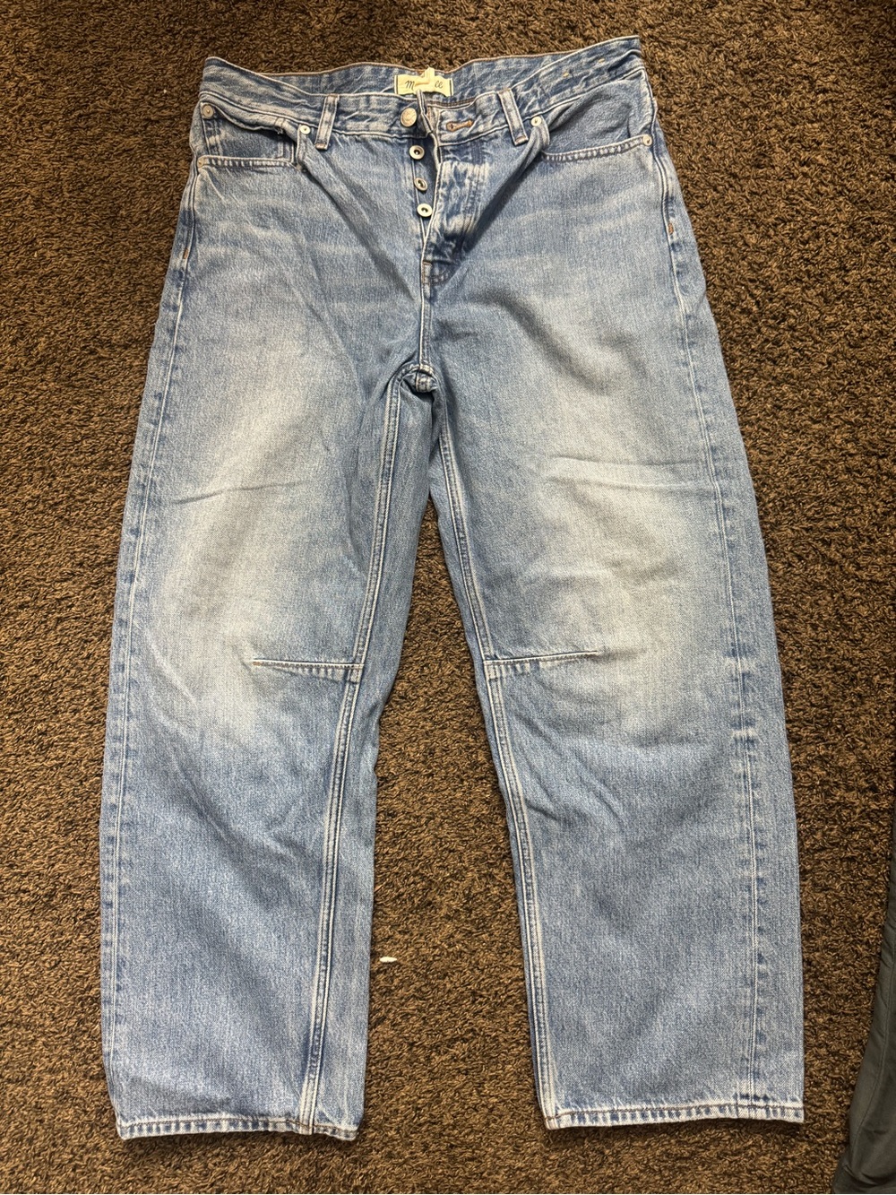 Madewell darted barrel leg